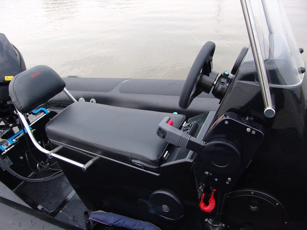 Rigid Inflatable Boat Adventure Vesta V-380