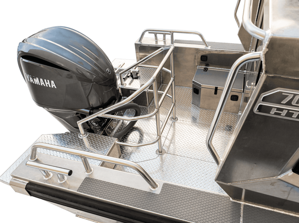 Aluminum boat UMS 700HT 23.5ft