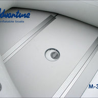 Boat Adventure Master M-330 Bow