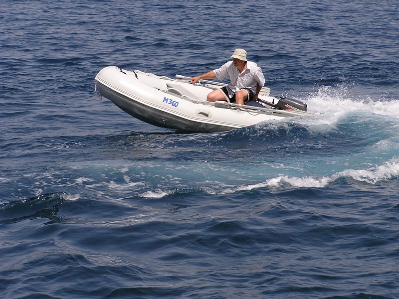 Boat Adventure Master M-360 Side