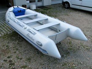Boat Adventure Master M-440 Back