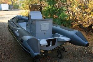 Boat Adventure Vesta V-585 Back