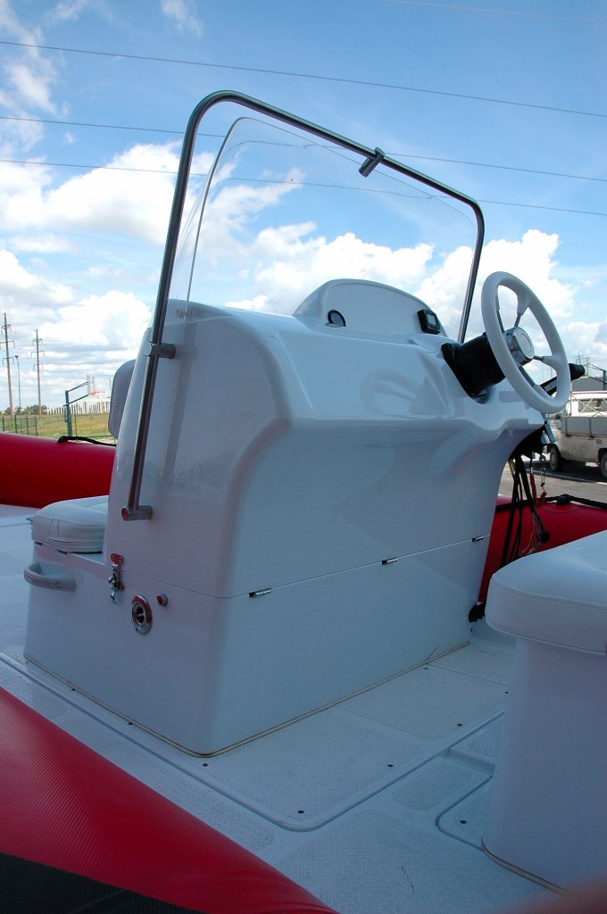 Rigid Inflatable Boat Adventure Vesta V-650
