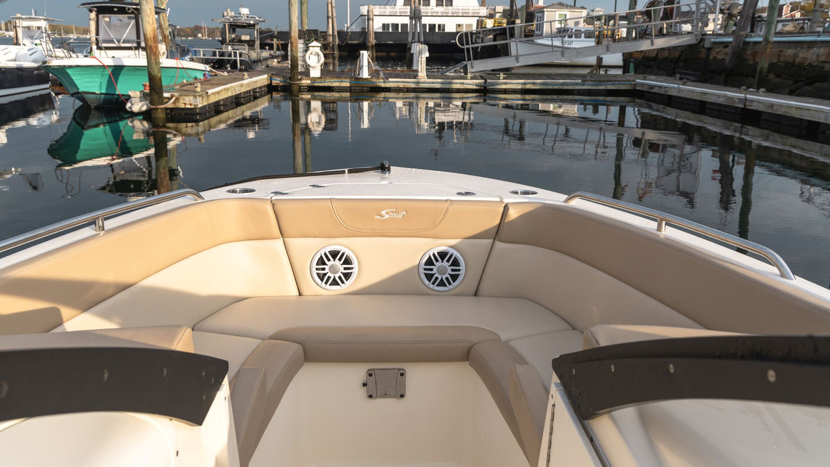 Flux Marine Scout 215 Dorado Toronto
