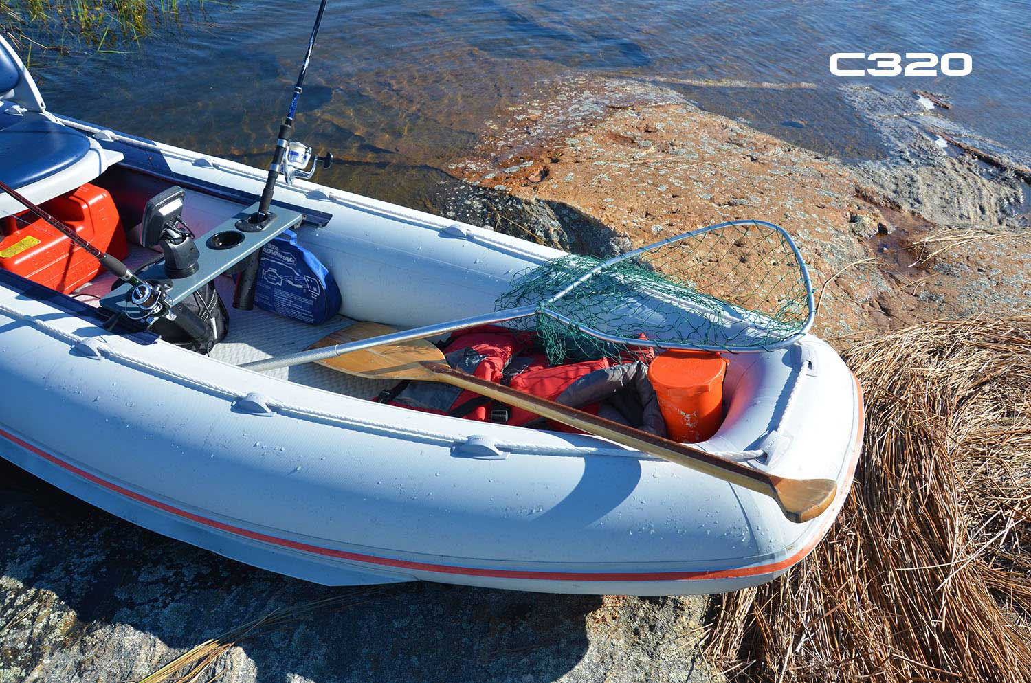 GALA Challenger C320 Close Up