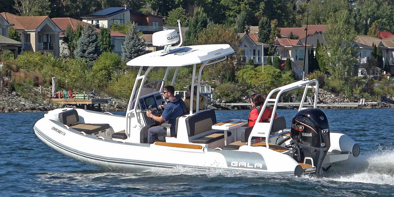 GALA Viking V650 on Water