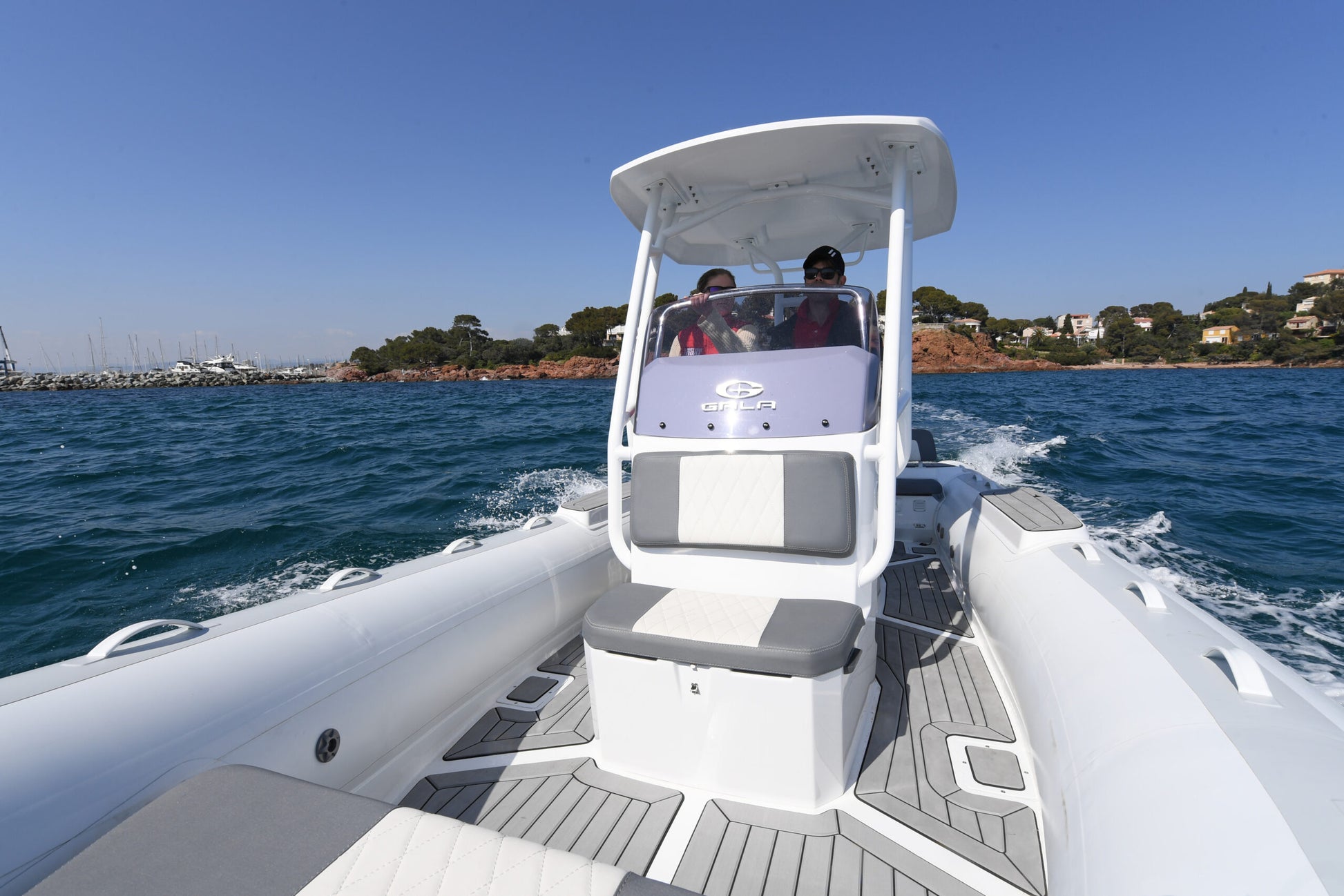 GALA Viking V7 Front