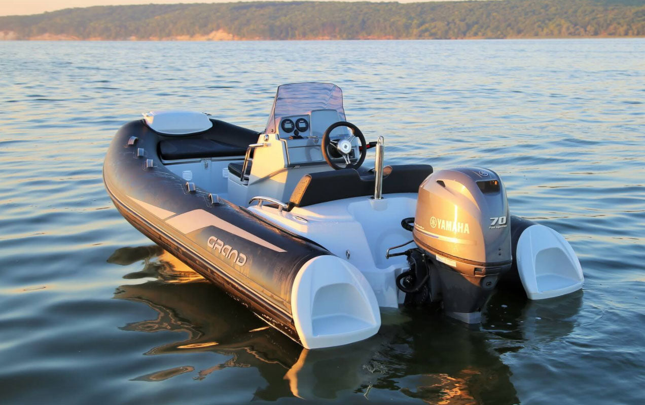 HISA専用　GRANDES BOAT RACE CLASSIC 純金 Rigid Inflatable Boat Grand Golden Line G420 | M-Oceans