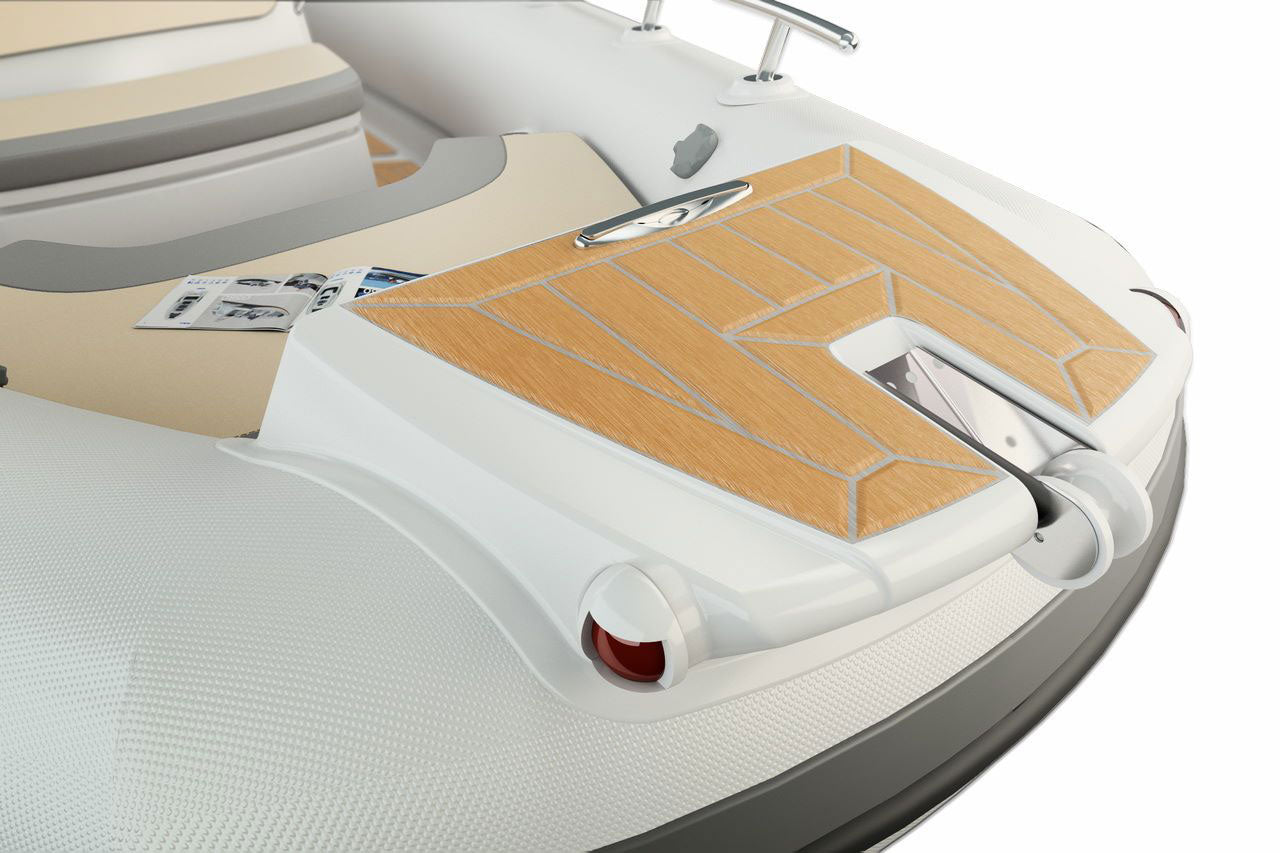 Rigid Inflatable Boat Grand Golden Line G580 | M-Oceans