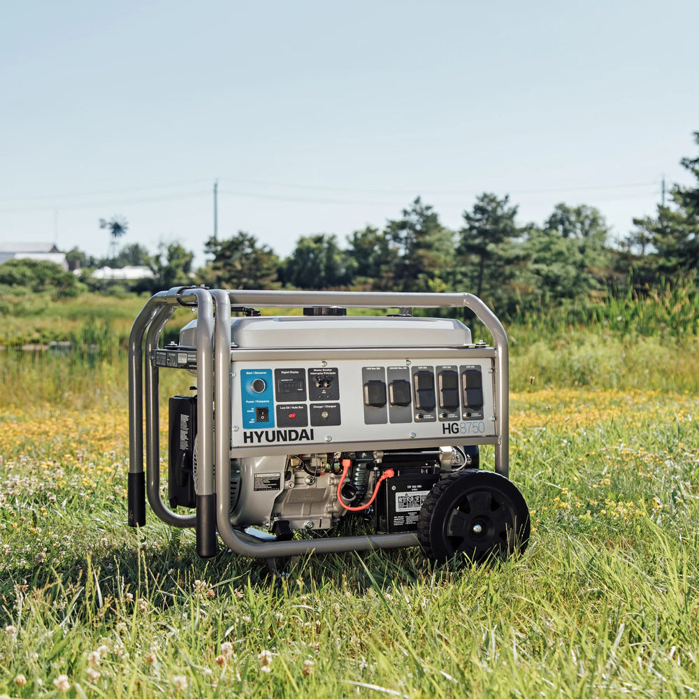 HG8750 Hyundai Conventional Generator 120/240V 7000/8750W with Electric Start