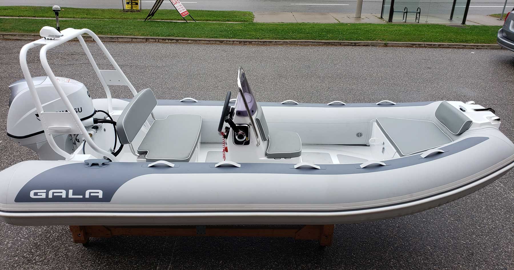 Rigid Inflatable Boat GALA Atlantis A400L | M-Oceans
