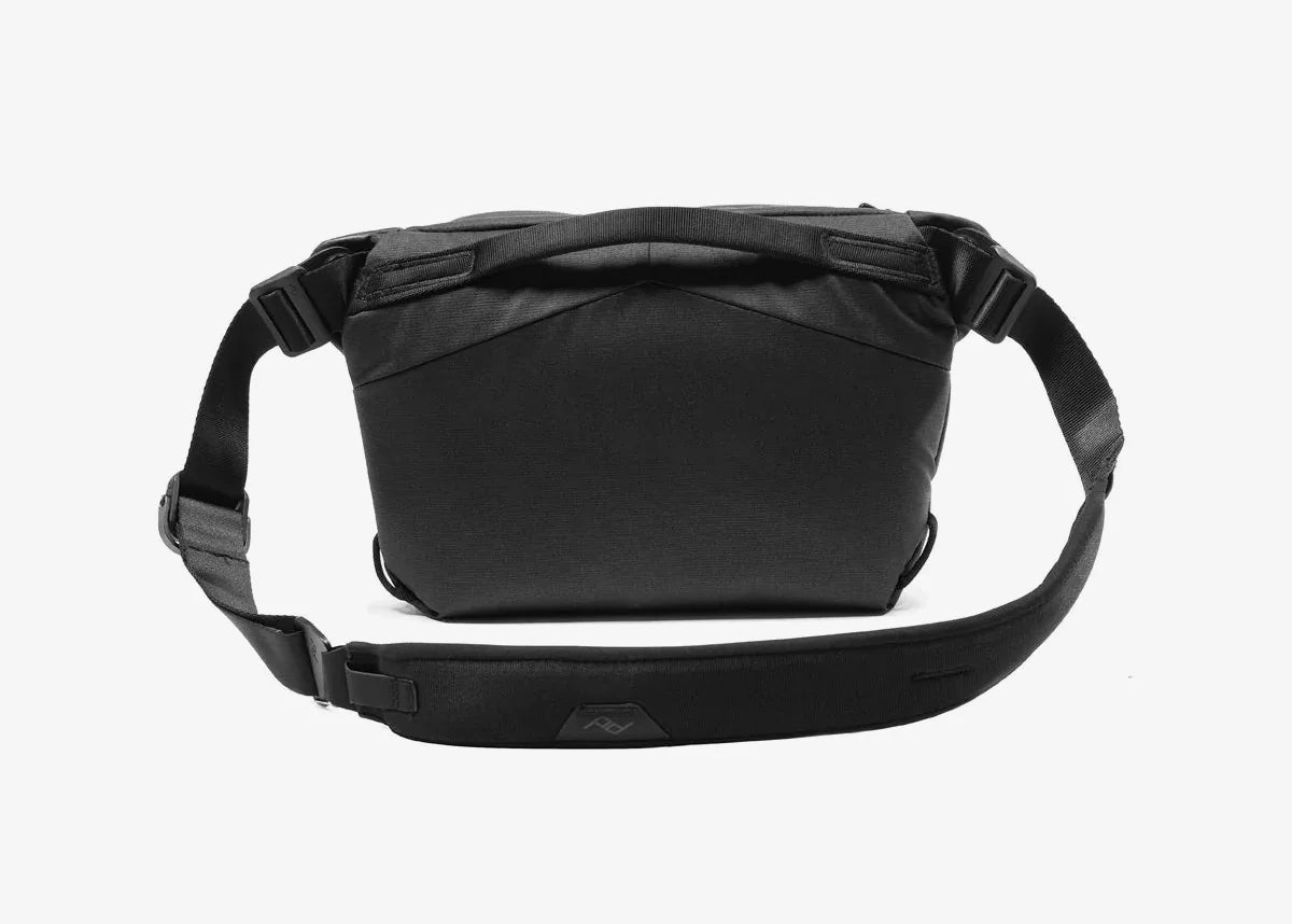 UBCO Peak Design 6L Everyday Sling (Rear view)