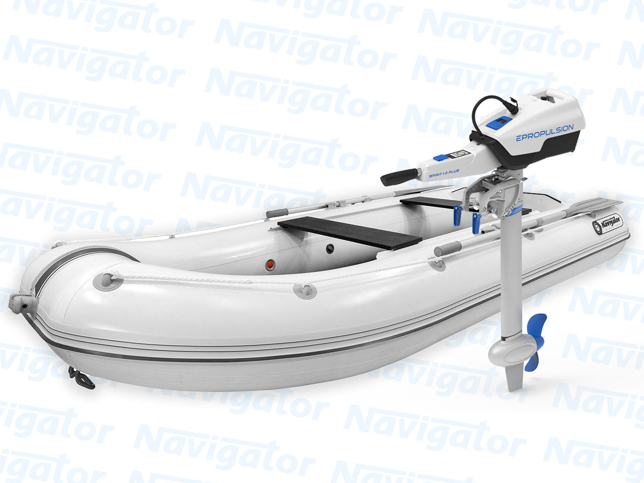 Discover the Navigator LP 320BK with ePropulsion Spirit 1.0 Plus 3hp at Crabzz. Perfect for boating in Ontario and across Canada. Shop now!