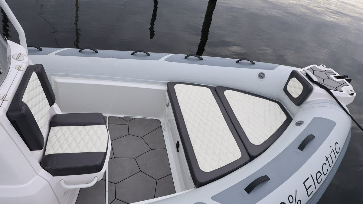 Electric boat Flux Marine Highfield Sport 660
