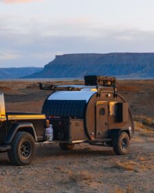Solar Panel dropLeaf by LightLeaf Solar in canada