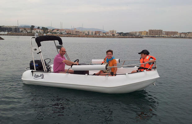 Buy Whaly Inflatable Boat 435R and other Inflatable boat accessories in Canada and the United States.