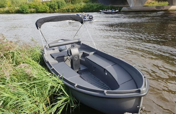 Buy Inflatable Inflatable Boat 450 and other Inflatable boat accessories in Canada and the United States. 
