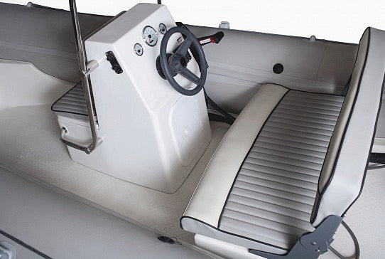 RIB Navigator boats 510F Console